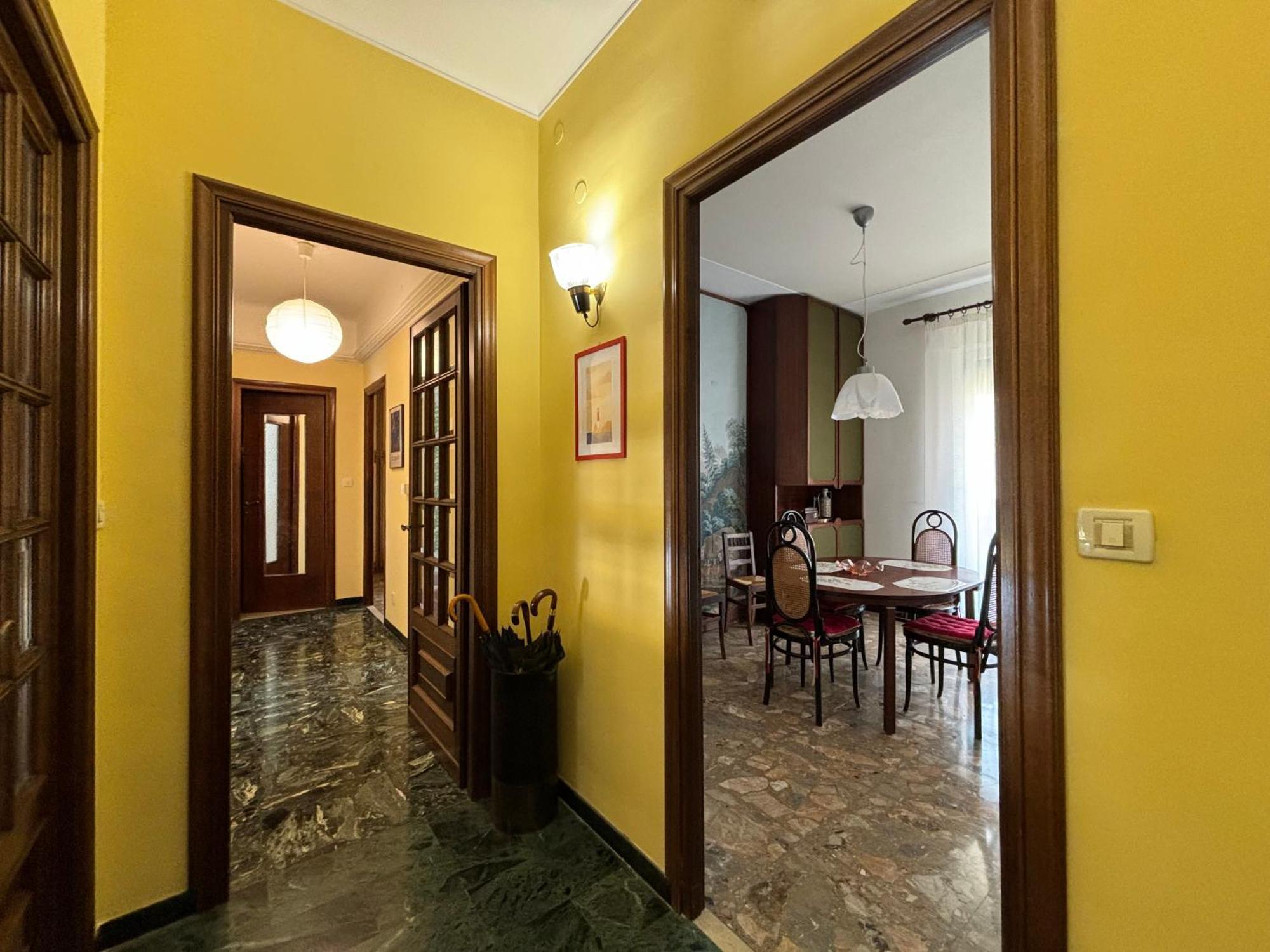 Апартаменты Casa Cele Centro Citta Vista Mare Вентимилья Экстерьер фото