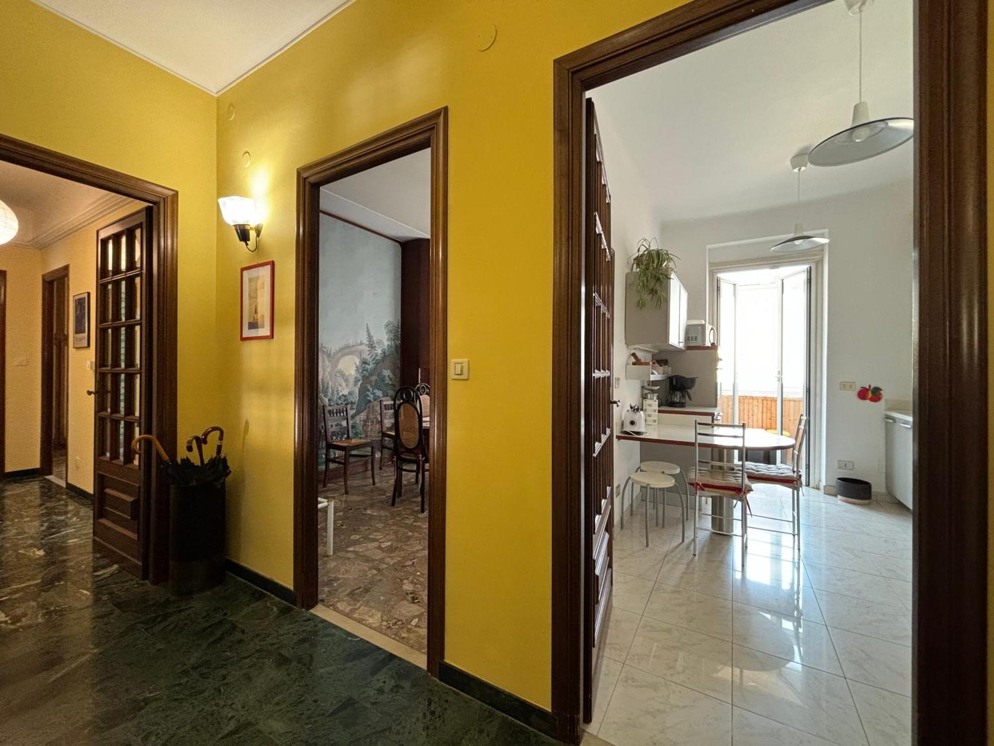 Апартаменты Casa Cele Centro Citta Vista Mare Вентимилья Экстерьер фото